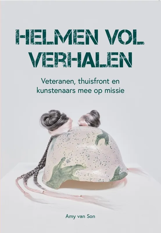 Gratis Retour Helmen vol verhalen - Amy van Son
