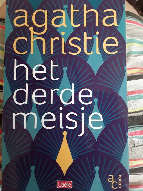 Direct Verzonden Het derde meisje - Agatha Christie