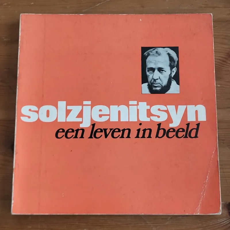 Beperkte Voorraad Solzjenitsyn een leven in beeld - Jozien Driessen