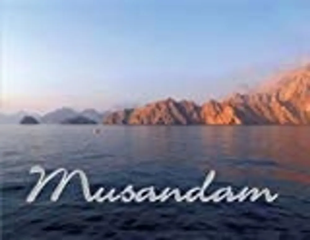 Musandam - Nandy, Moushumi Gratis Retour