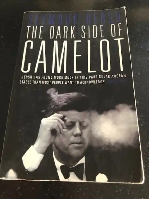 Lage Kosten Dark Side of Camelot - Hersh, Seymour