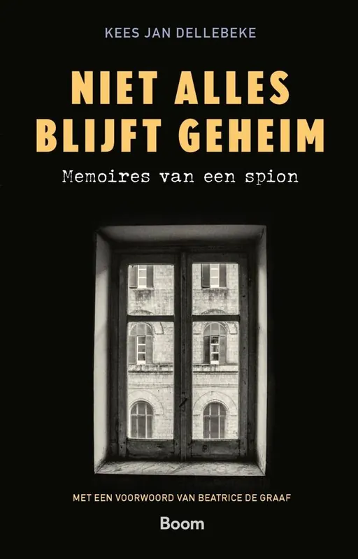 Niet alles blijft geheim / Druk 1 Direct Verzonden